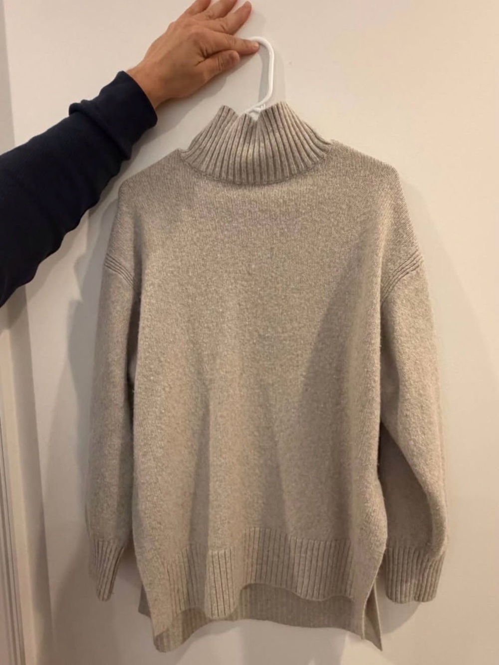 H&M Light Cream Turtleneck Sweater